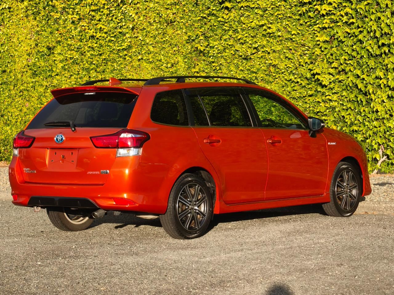 Vehicle image 3