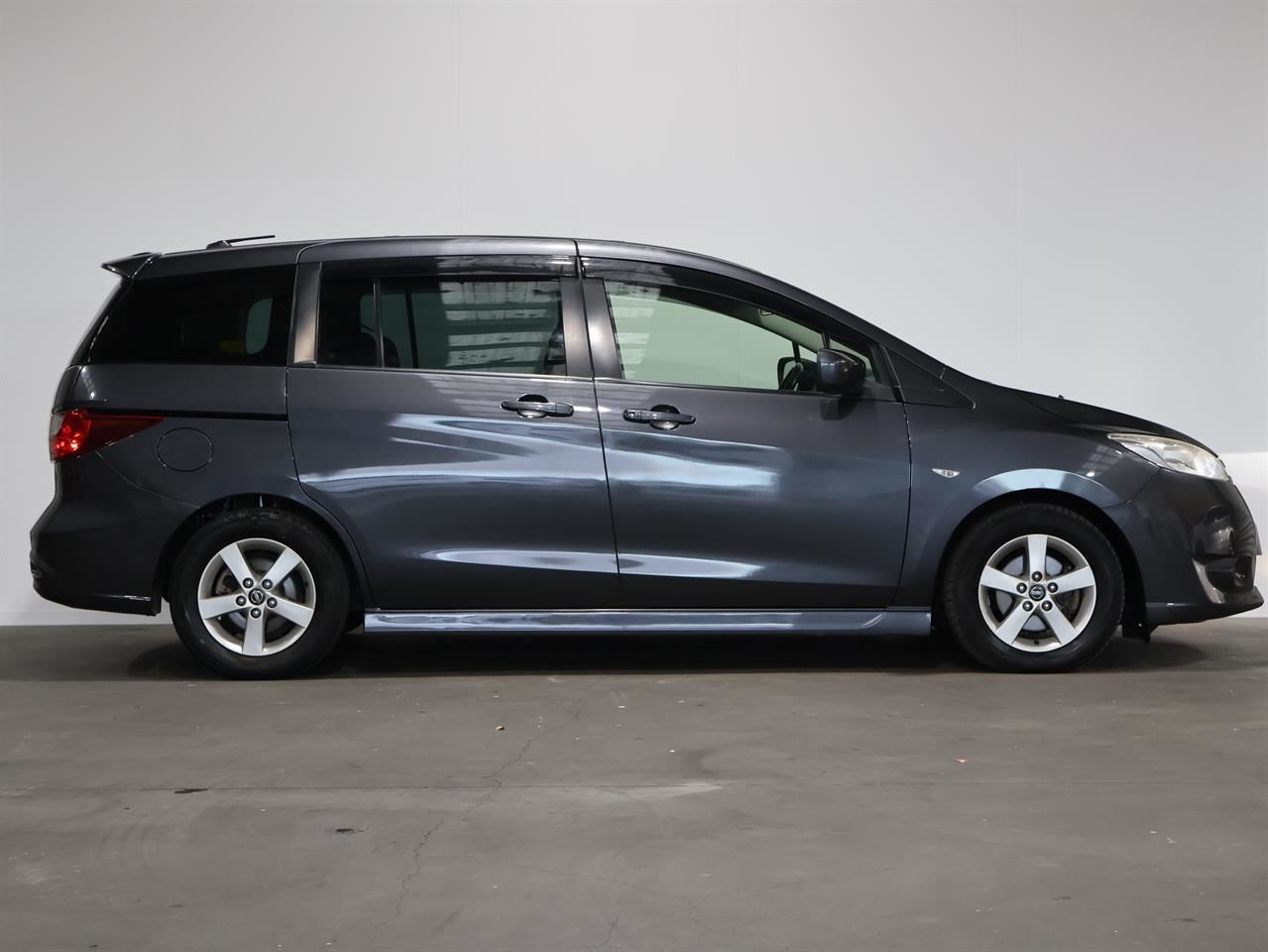 Vehicle image 5