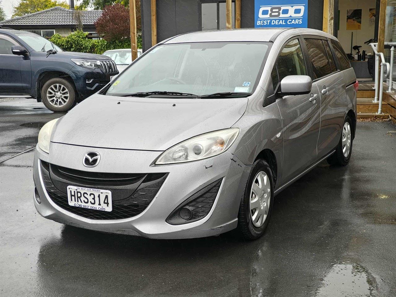 Vehicle image 3