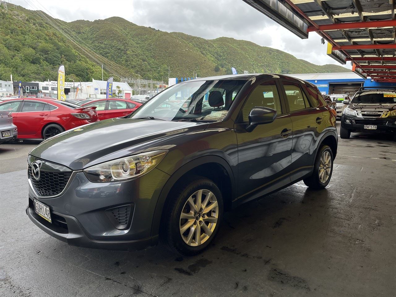 Vehicle image 3