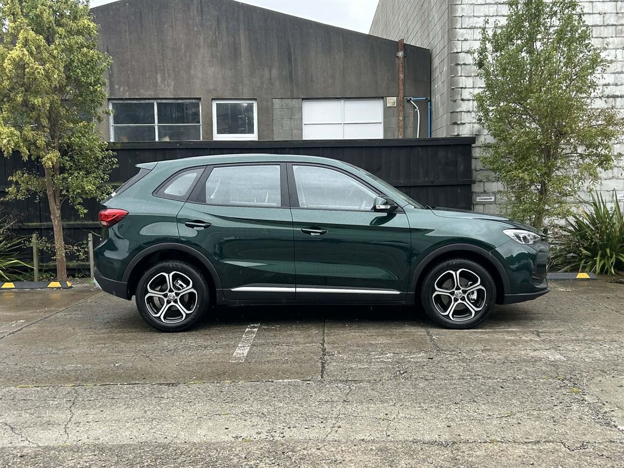 Vehicle image 2