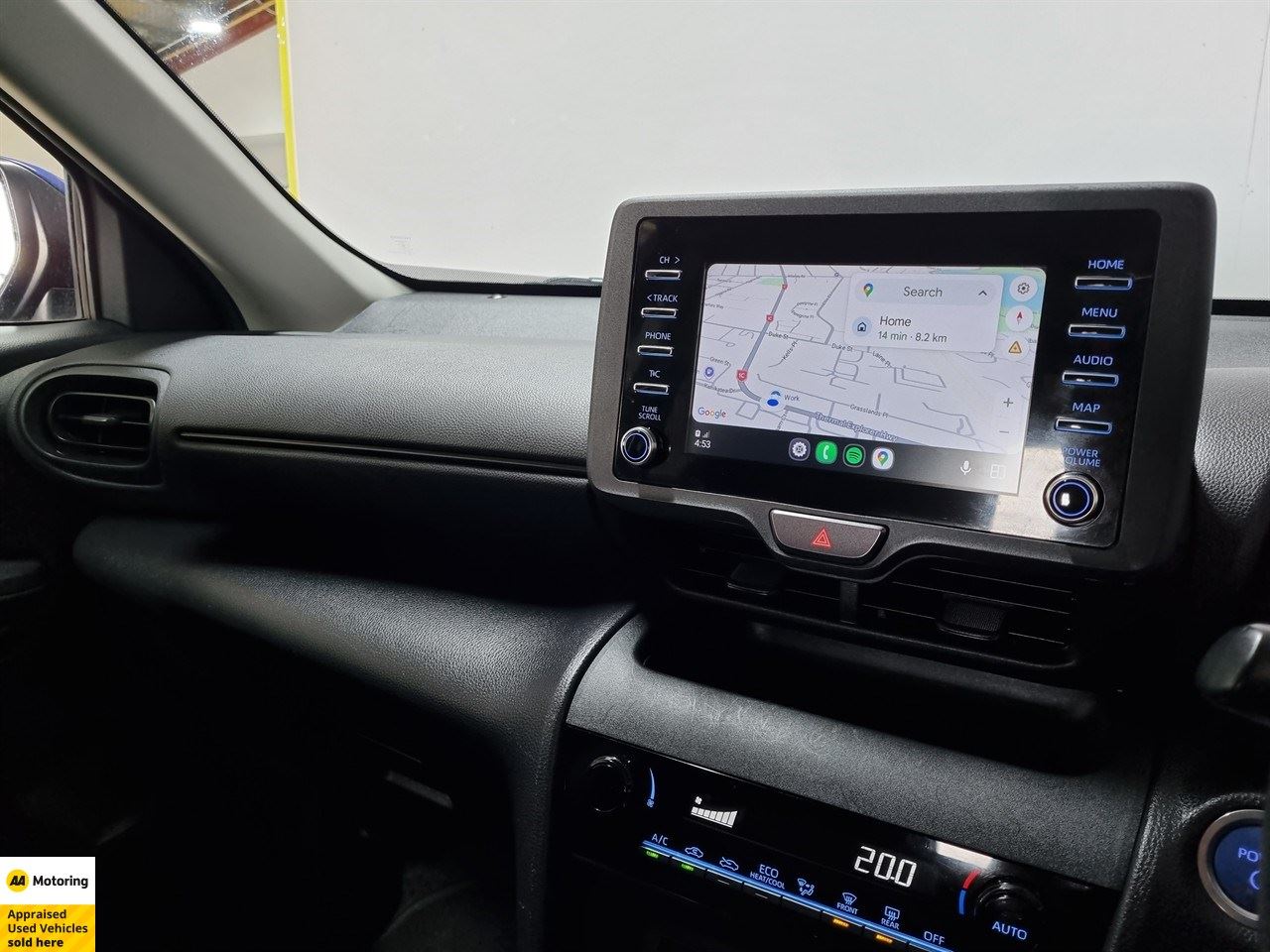Vehicle image 3