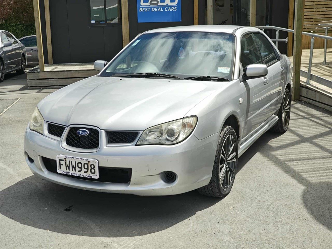 Vehicle image 3
