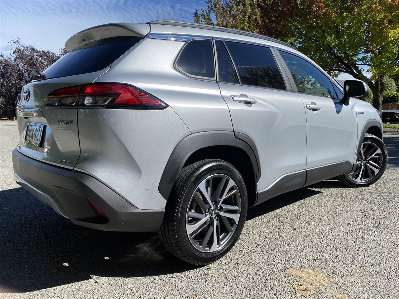 Vehicle image 5