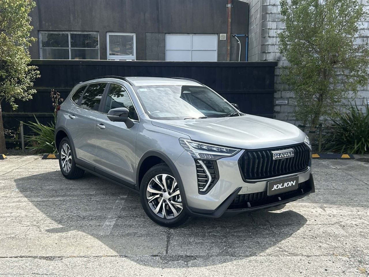 Vehicle image 1