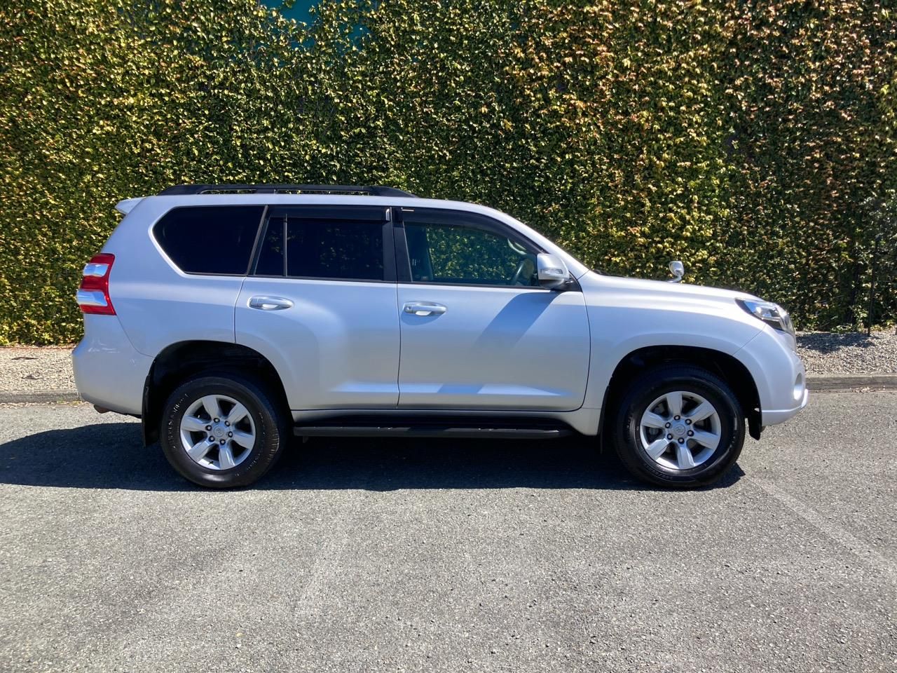Vehicle image 2