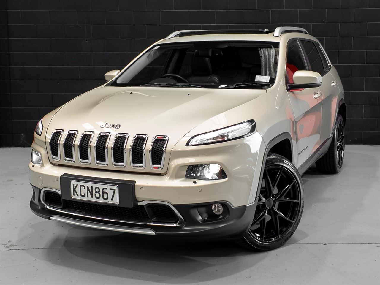 Vehicle image 1