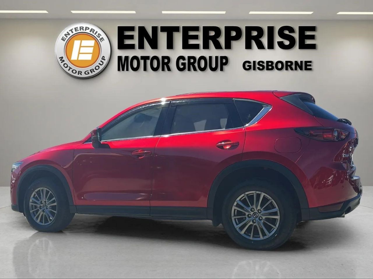 Vehicle image 5