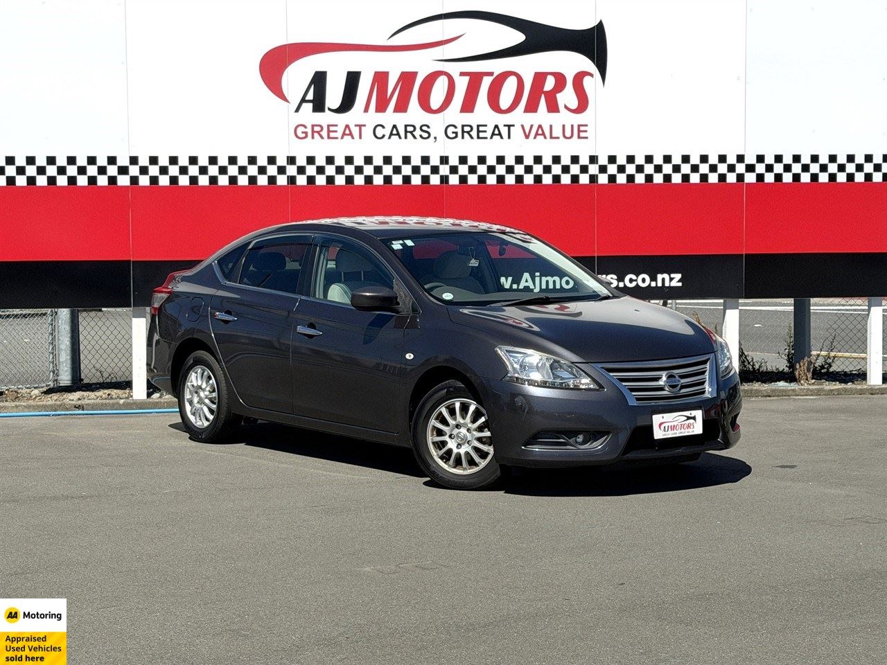 Vehicle image 1