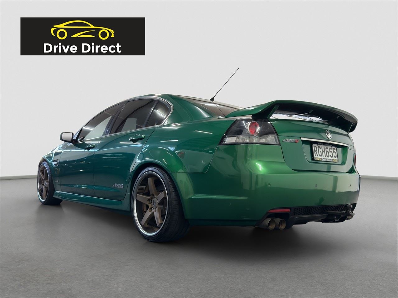 Vehicle image 5