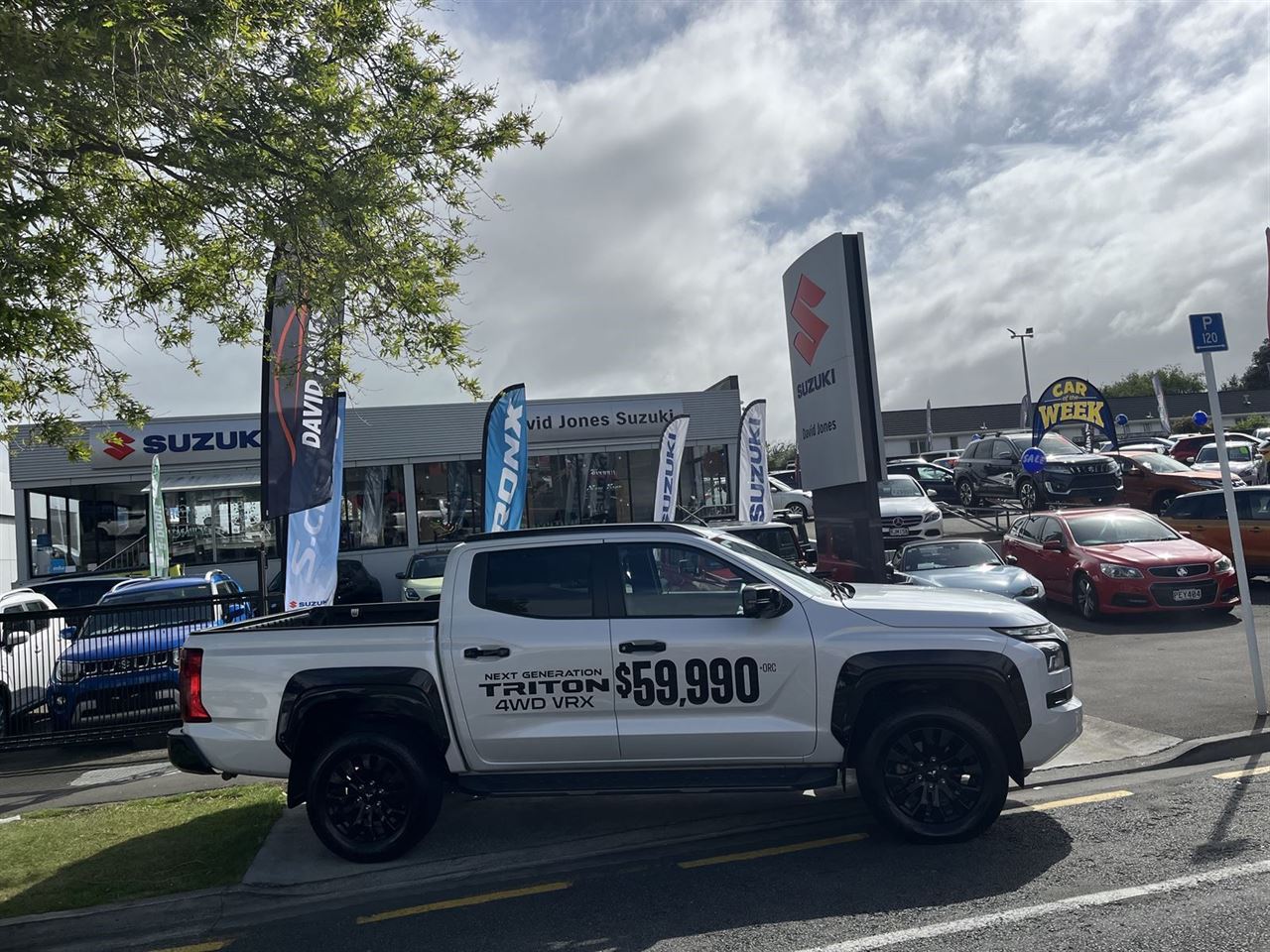 Vehicle image 3