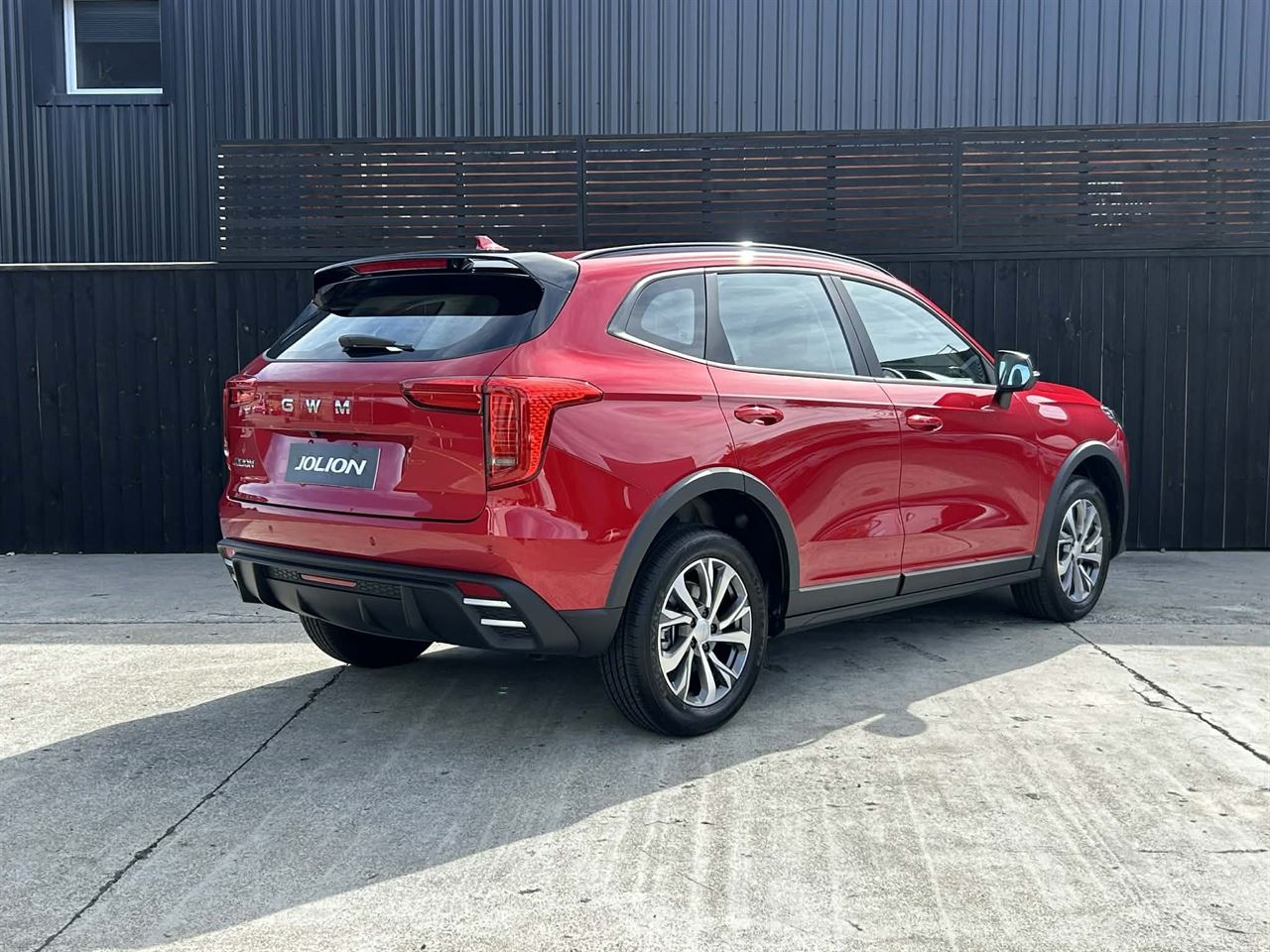 Vehicle image 3