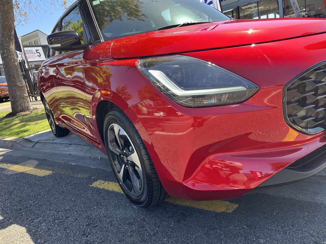 Vehicle image 3