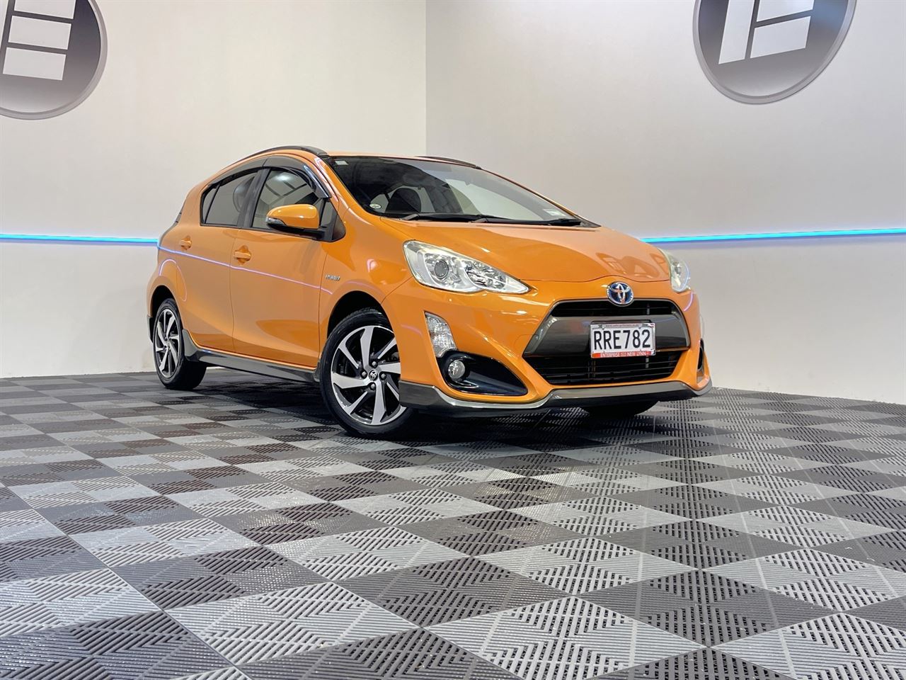 Vehicle image 1