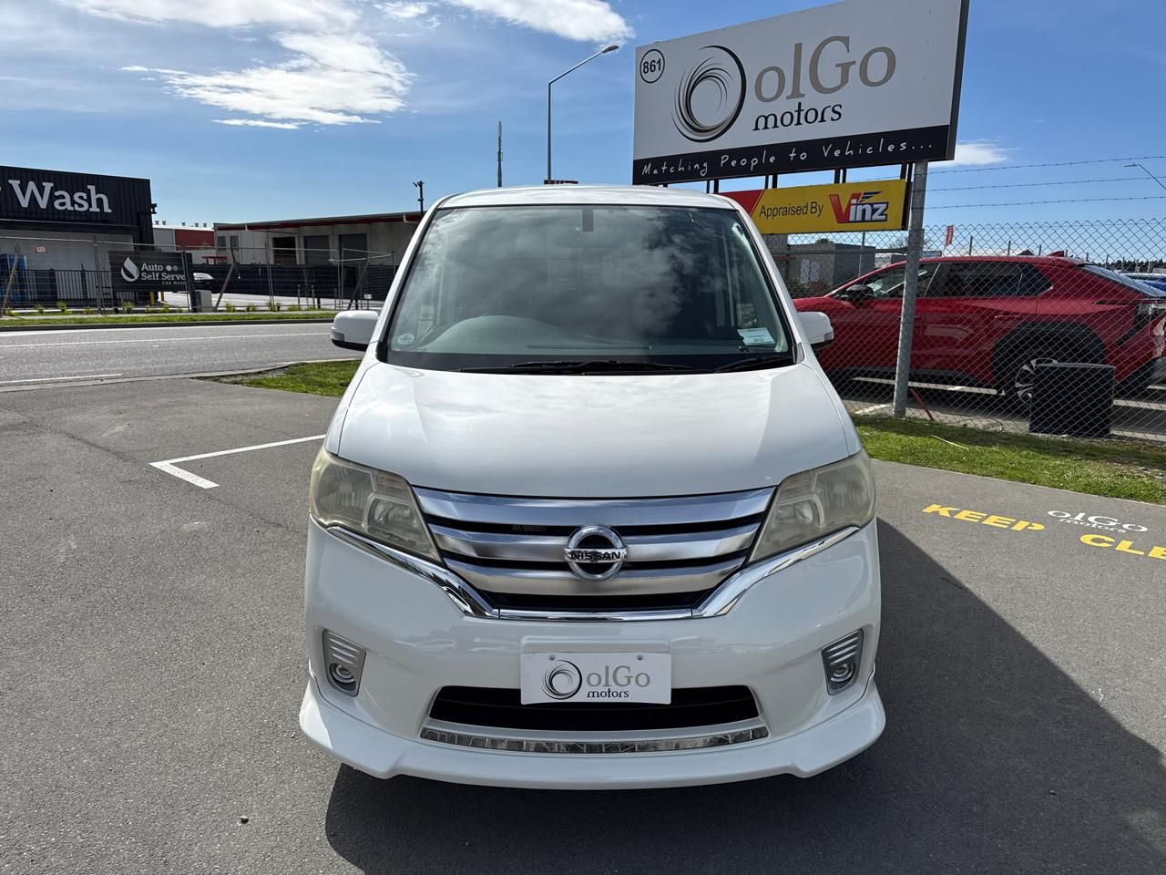 Vehicle image 3