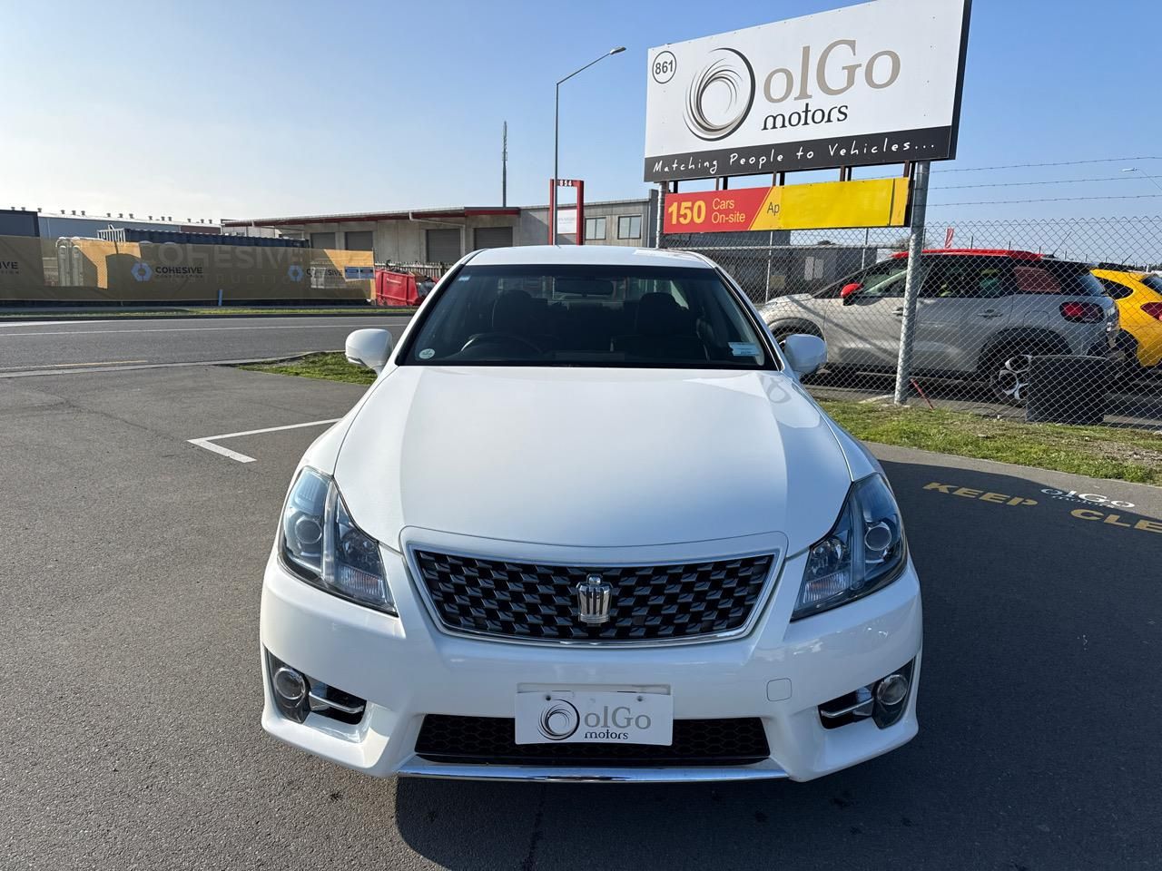 Vehicle image 3