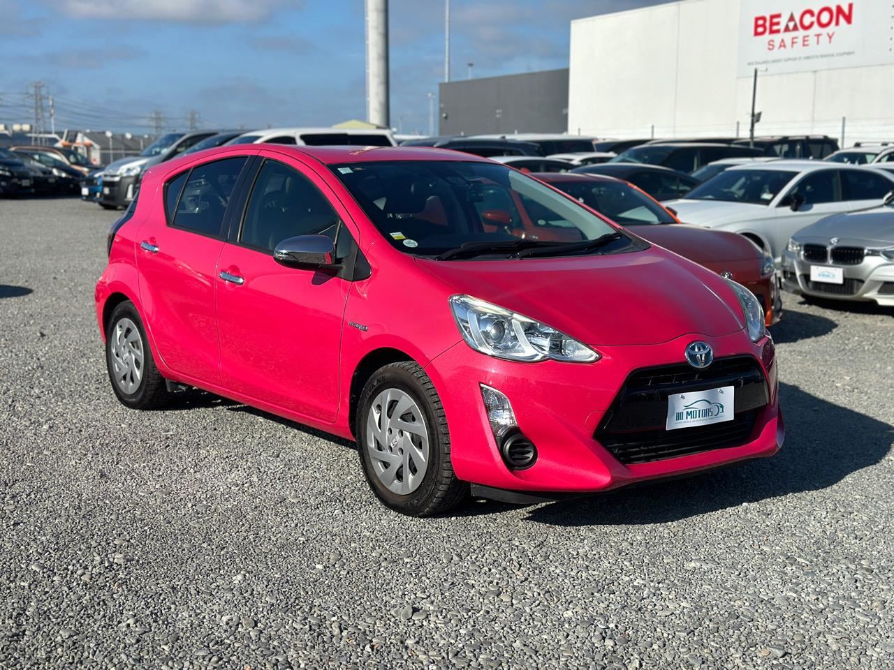 Vehicle image 3