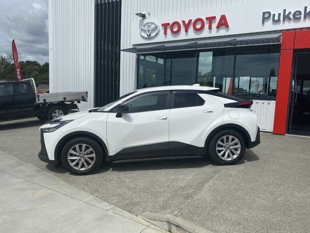 Vehicle image 2