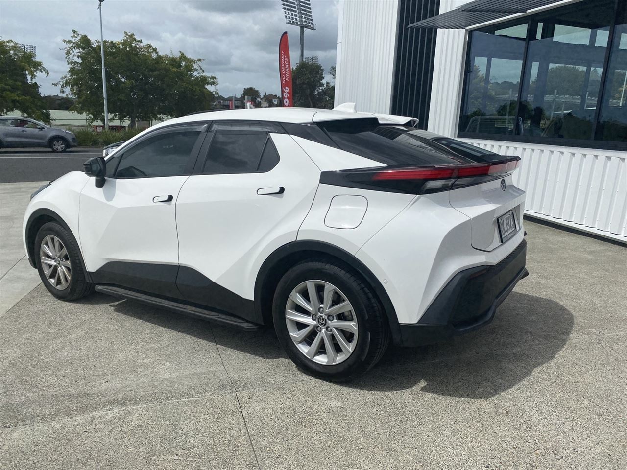 Vehicle image 3