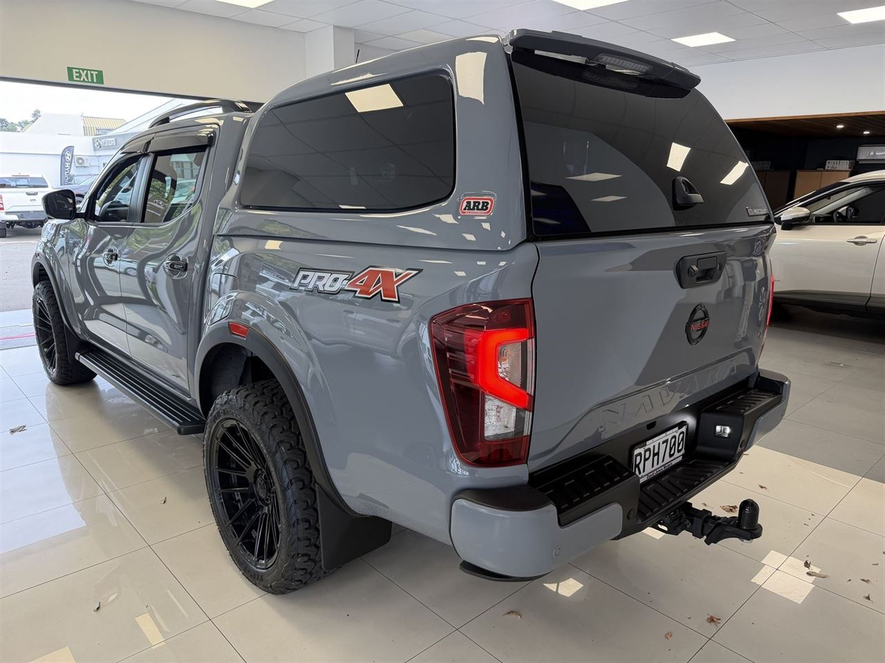 Vehicle image 3