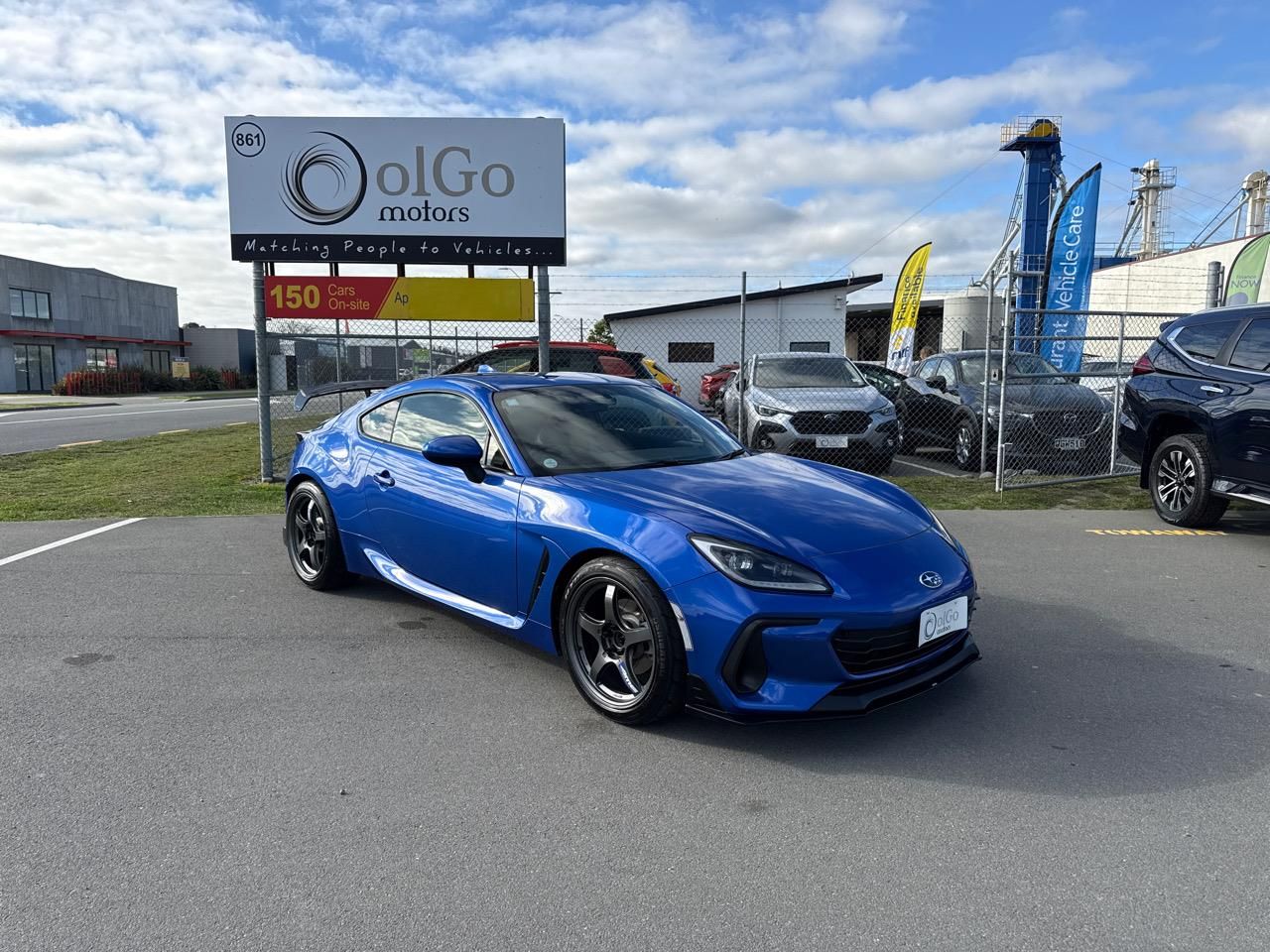 Vehicle image 1
