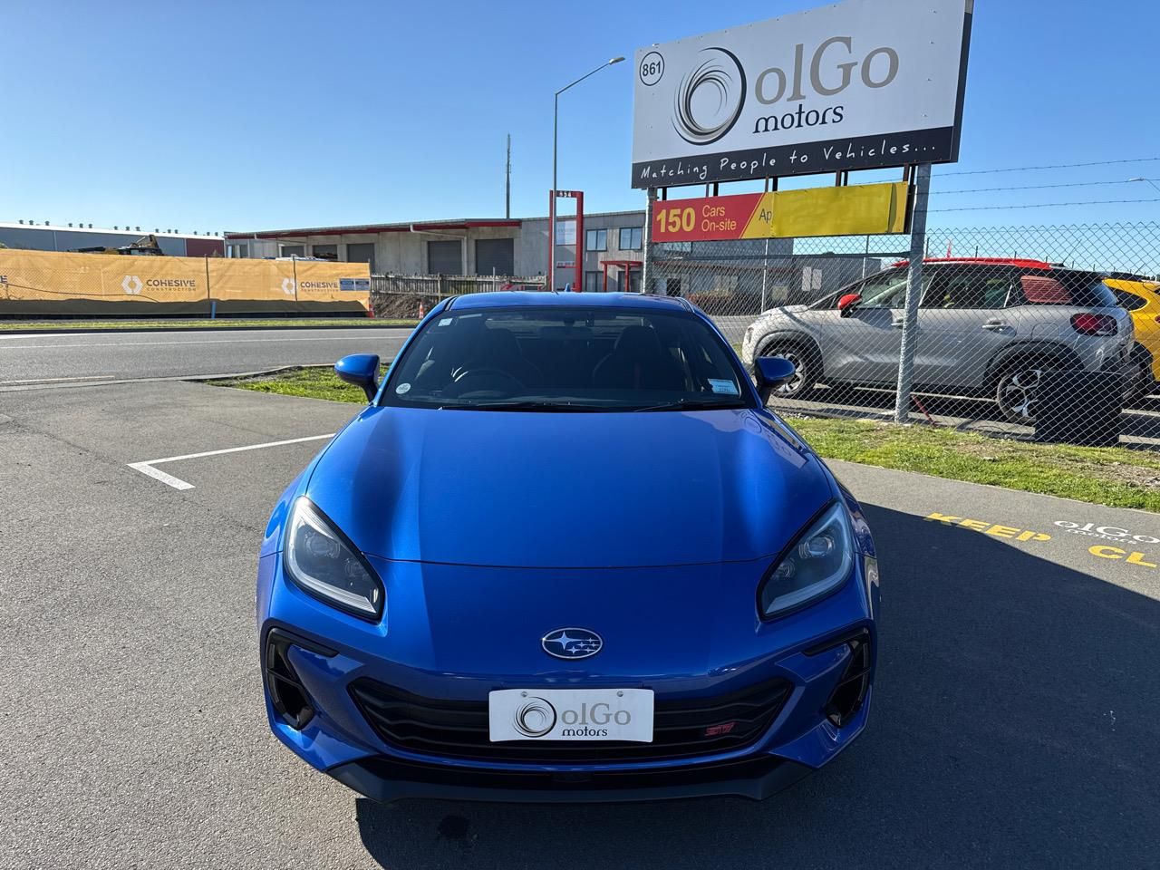 Vehicle image 3