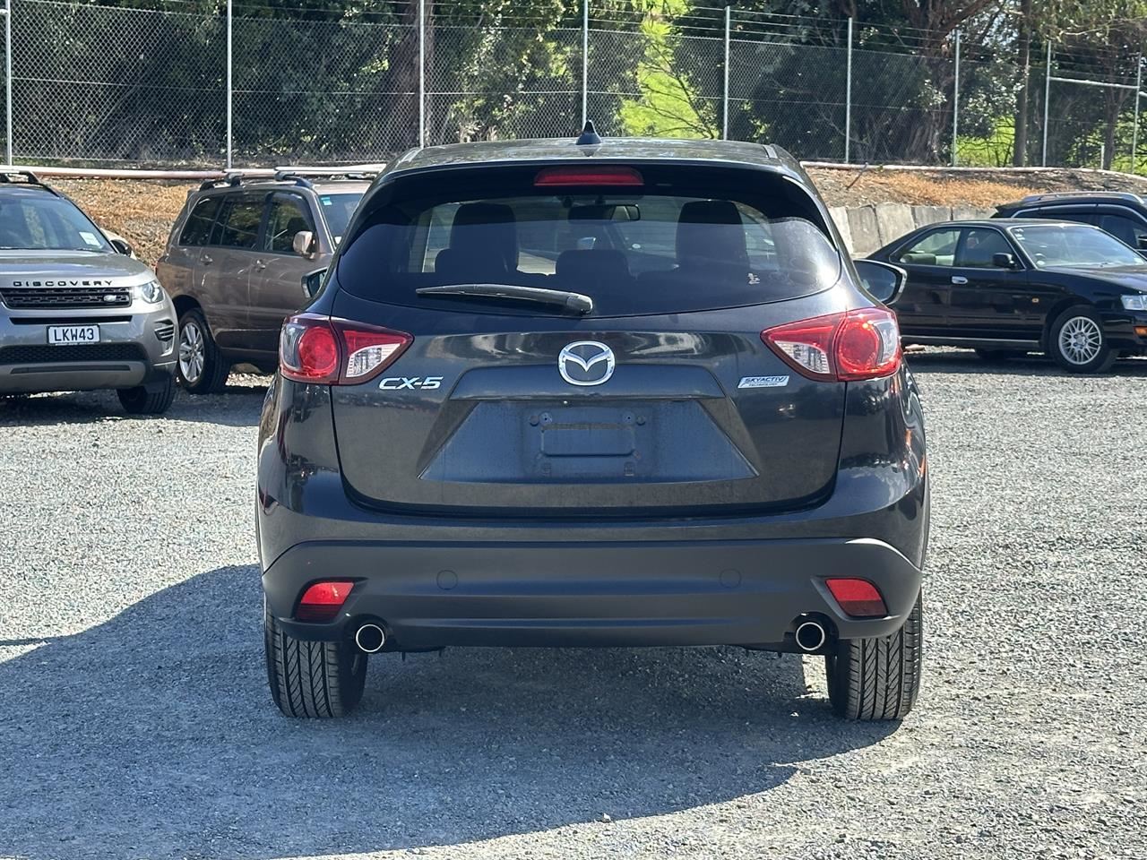 Vehicle image 5