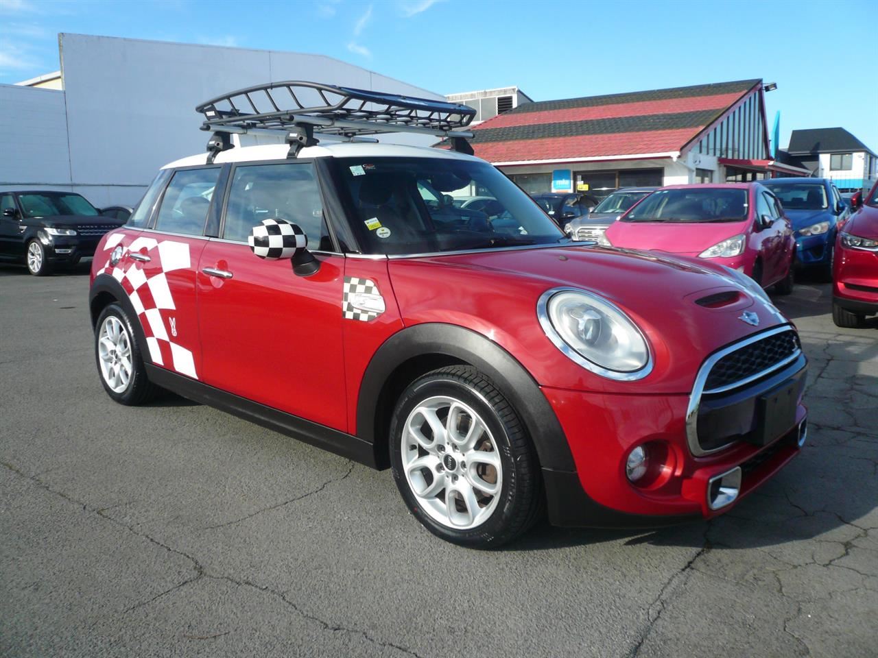 Vehicle image 3