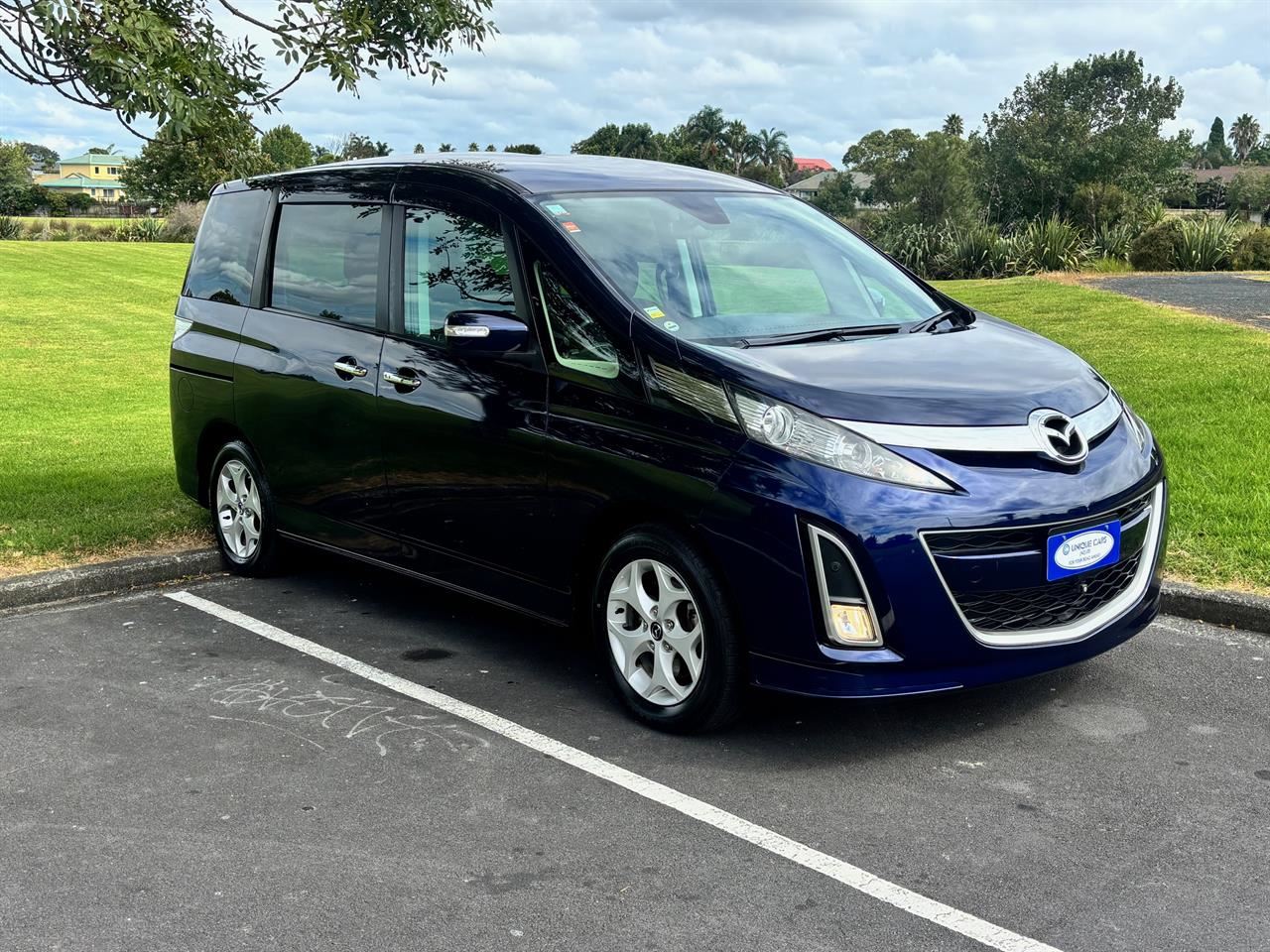 Vehicle image 3