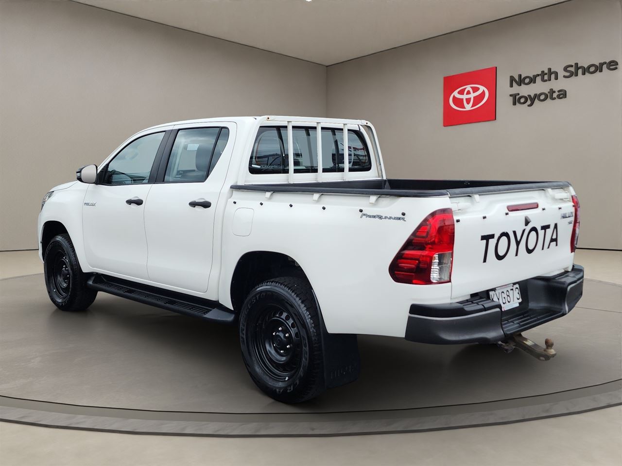 Vehicle image 5