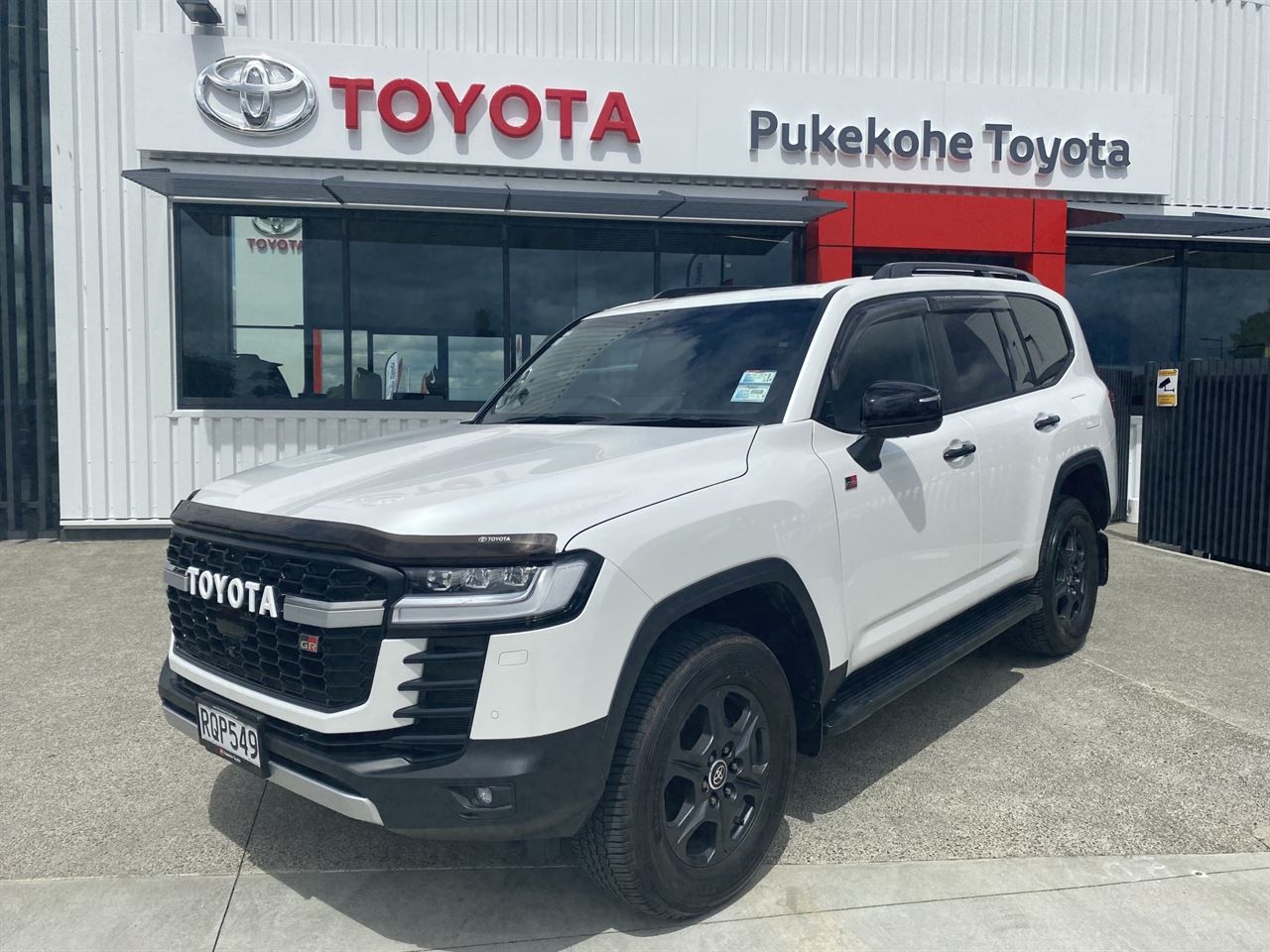 Vehicle image 1