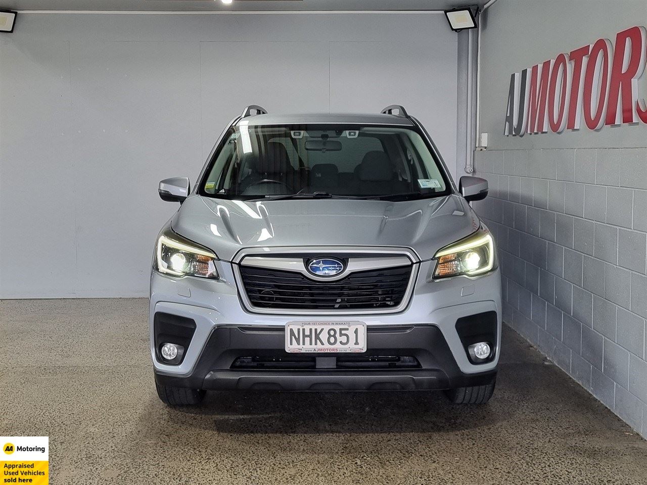 Vehicle image 2