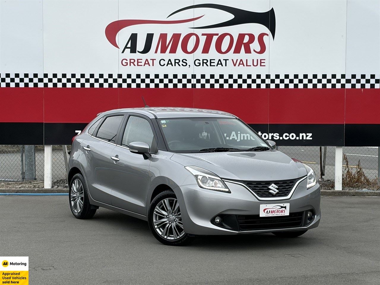 Vehicle image 1