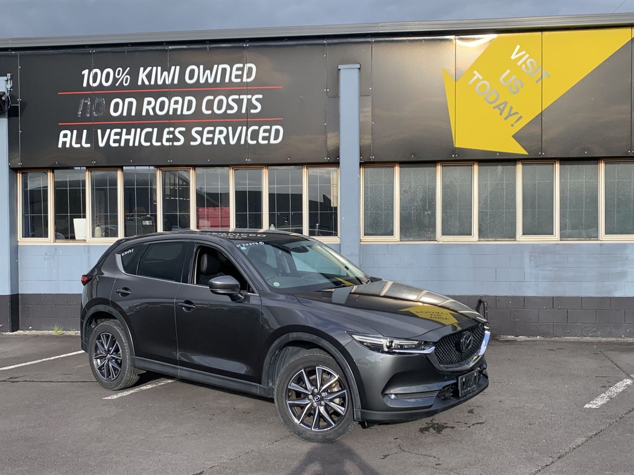 Vehicle image 4
