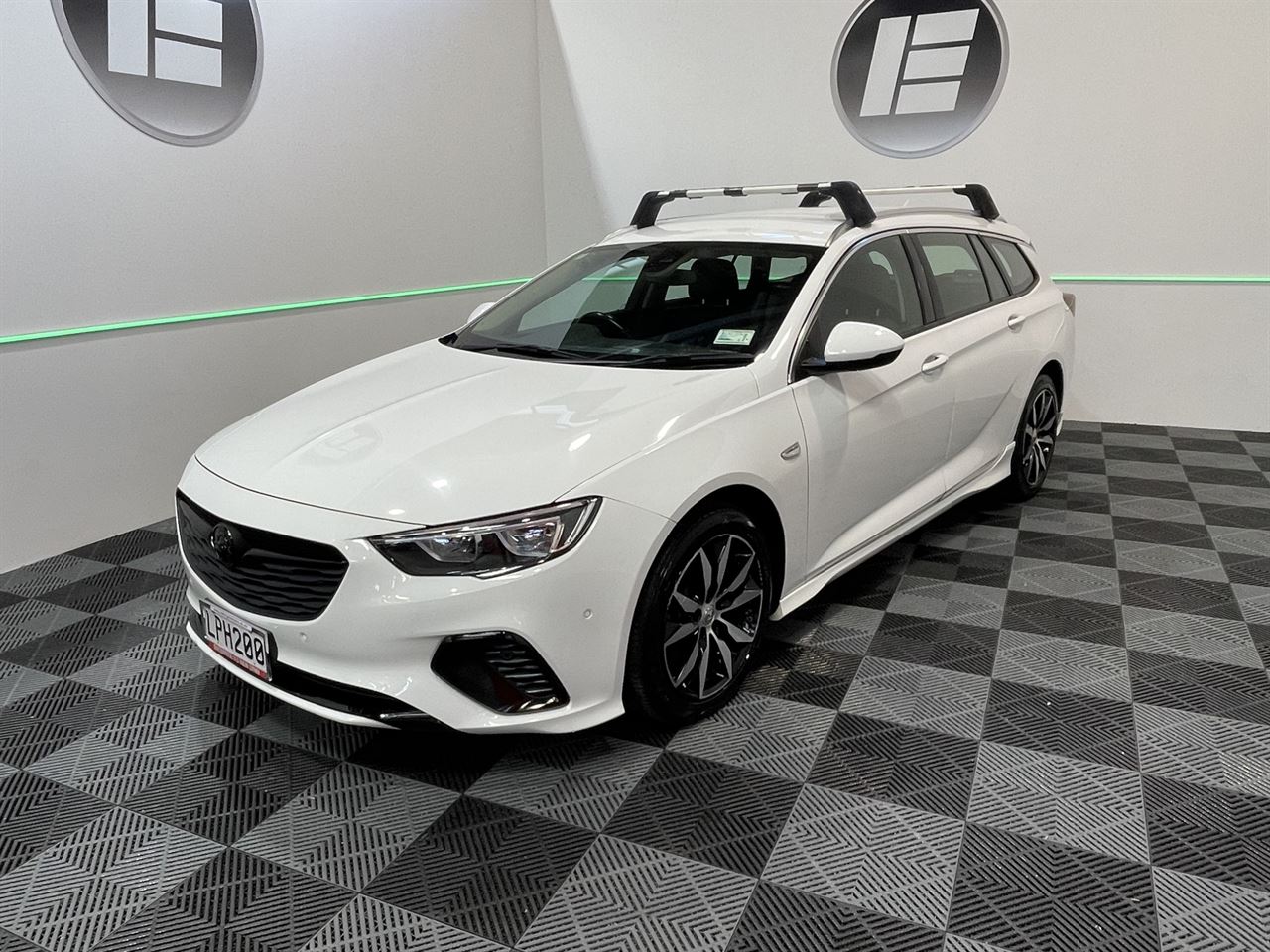 Vehicle image 3