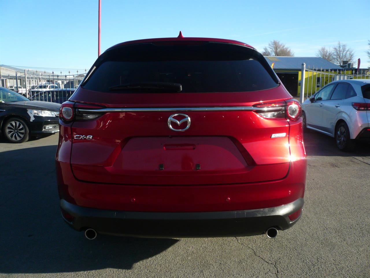 Vehicle image 5