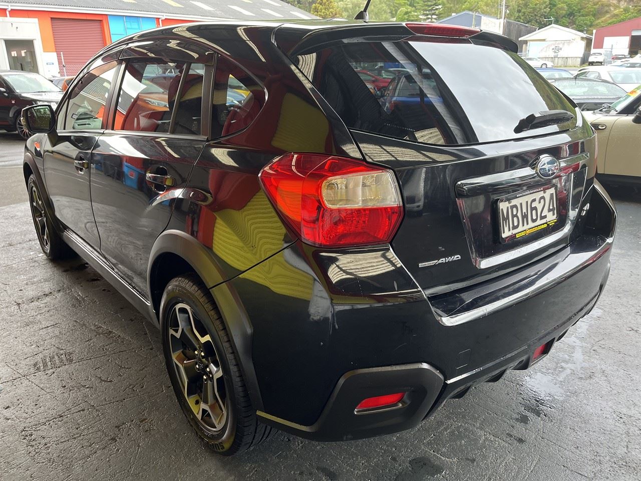 Vehicle image 4