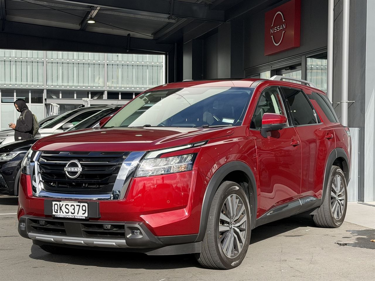 Vehicle image 3