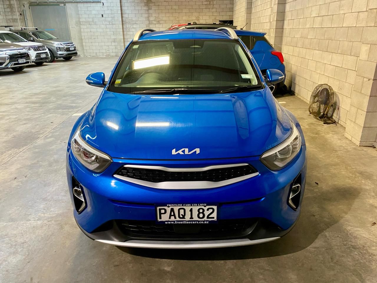 Vehicle image 3