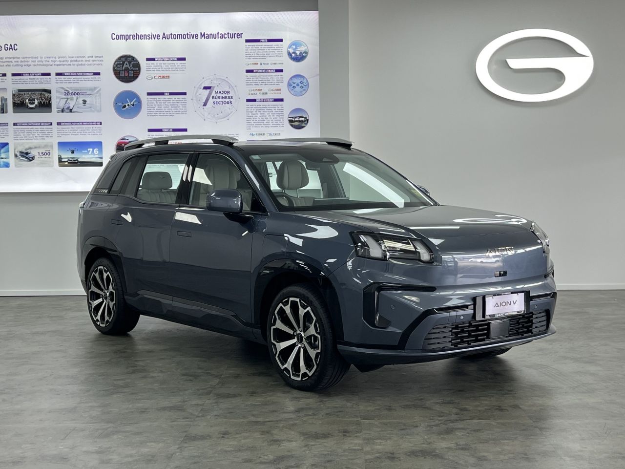 Vehicle image 1