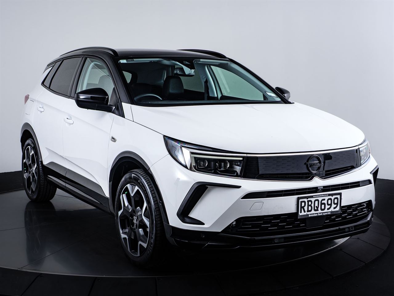 Vehicle image 1