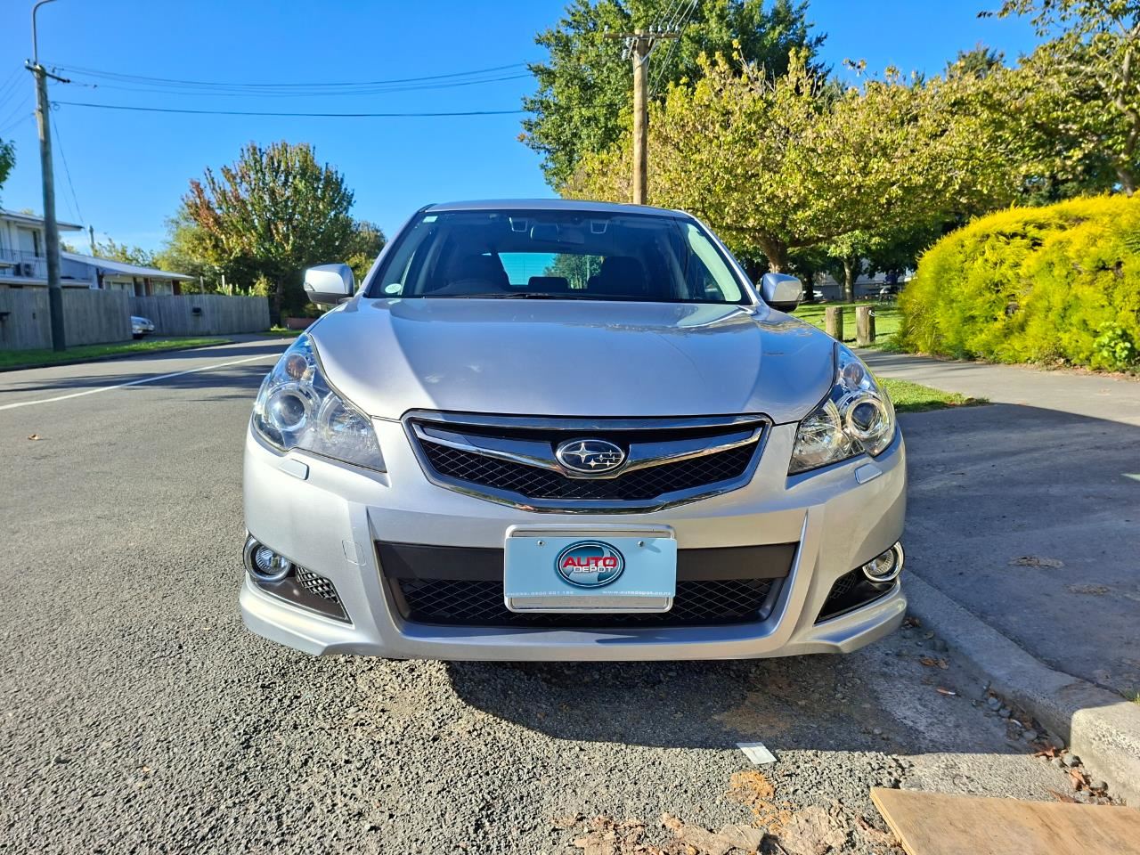 Vehicle image 4