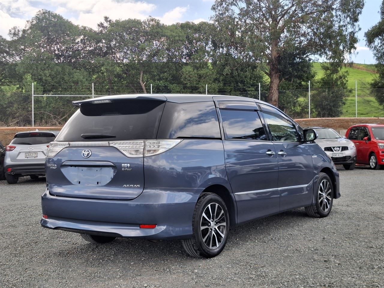 Vehicle image 5