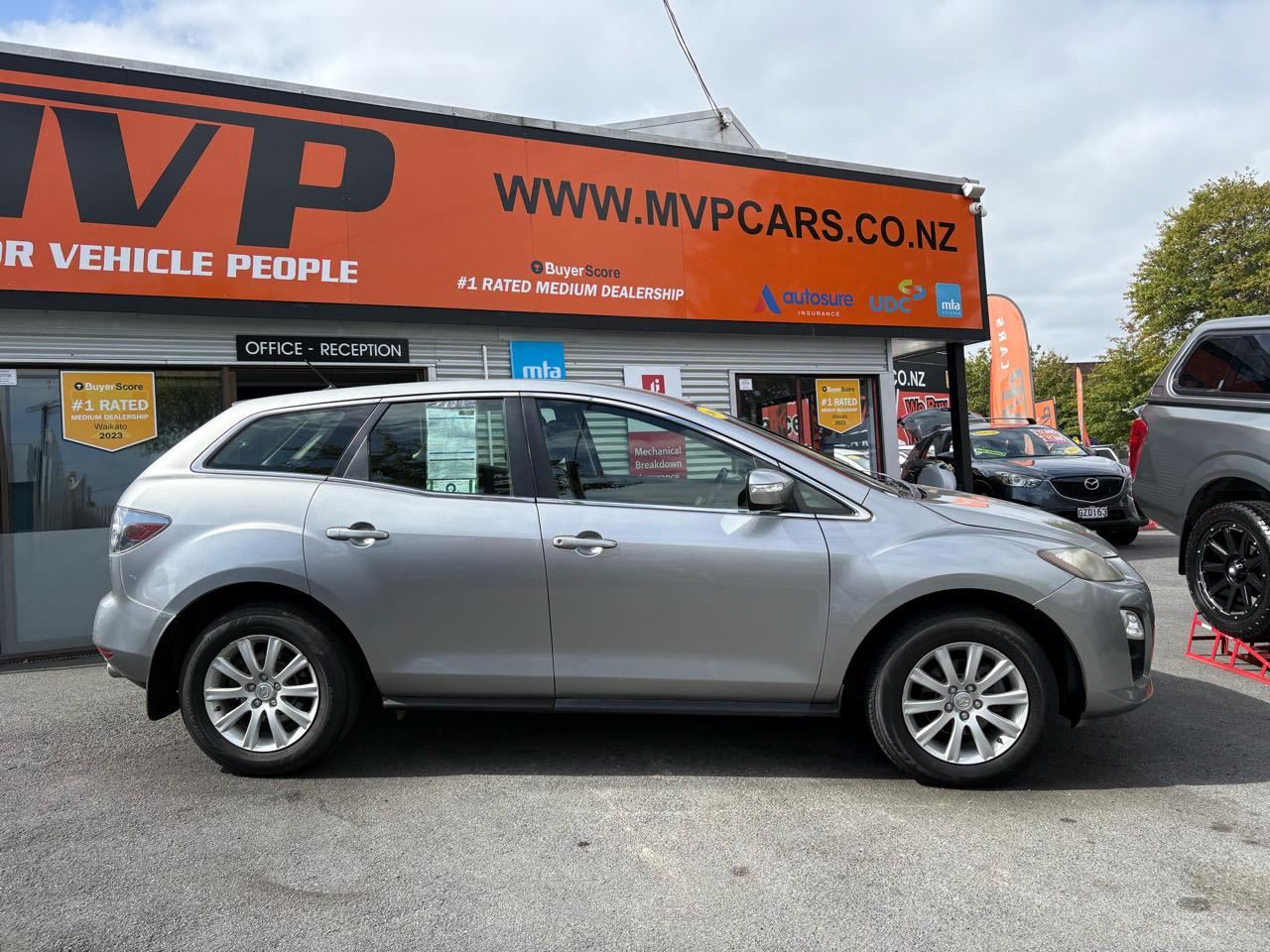 Vehicle image 3