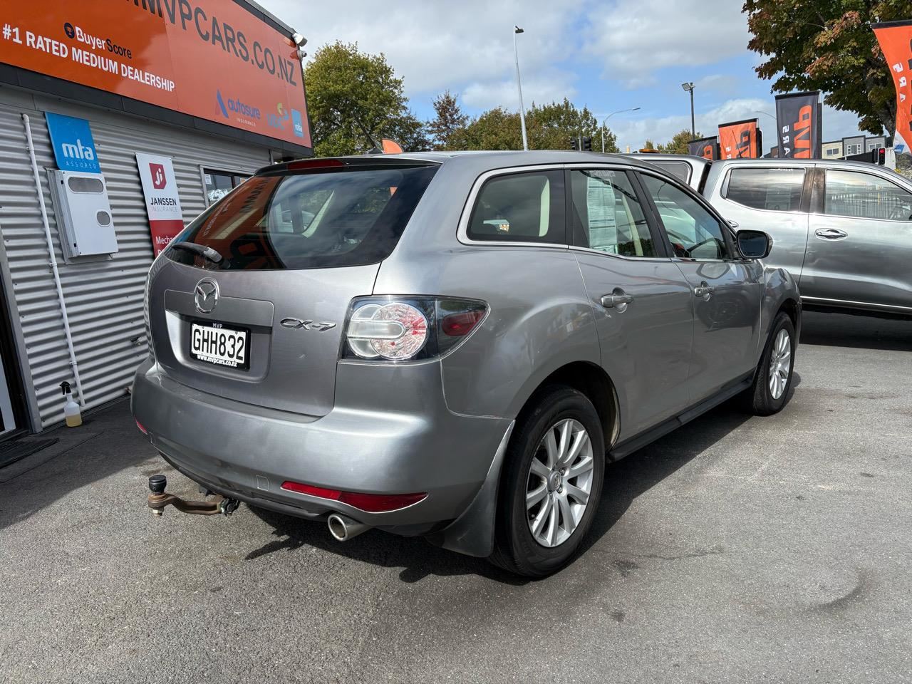 Vehicle image 4