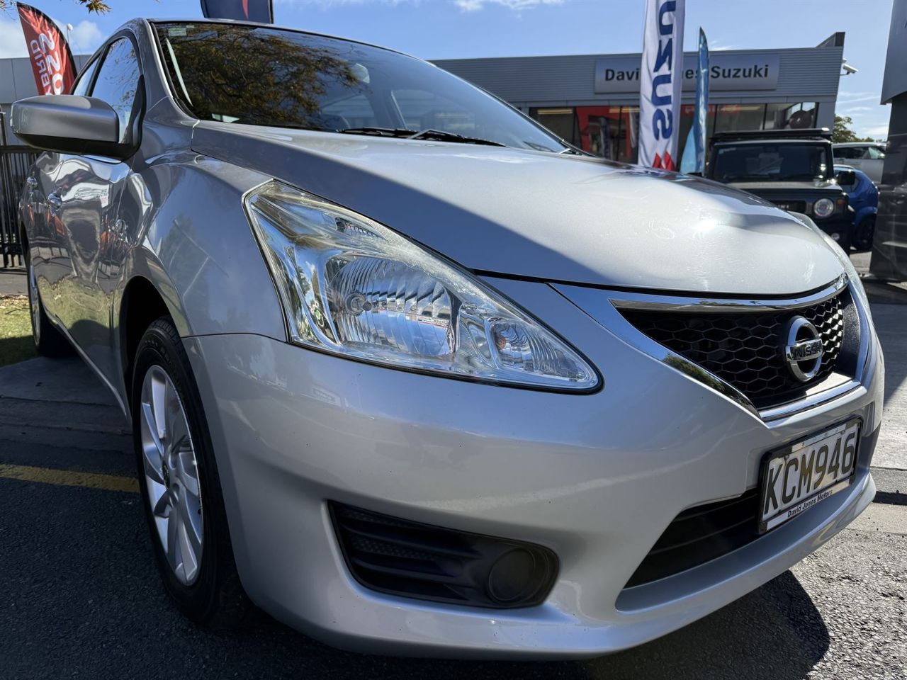 Vehicle image 3