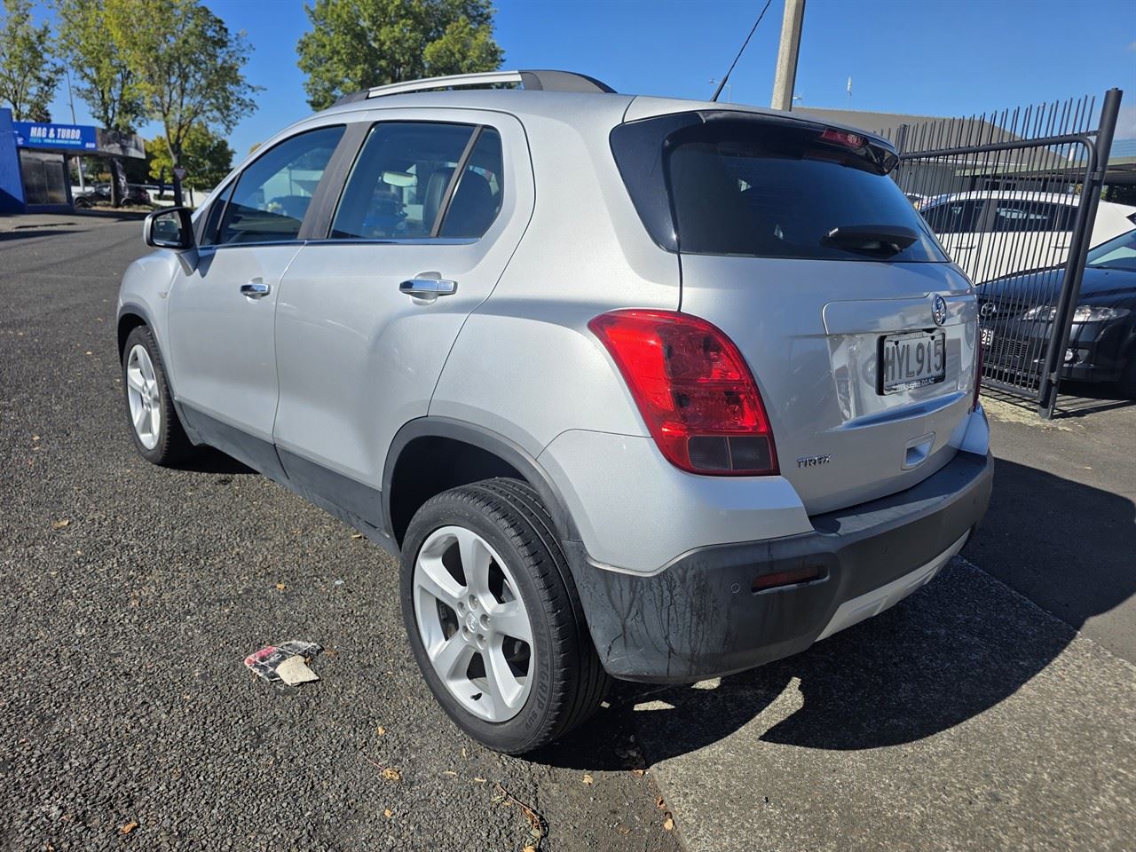 Vehicle image 3
