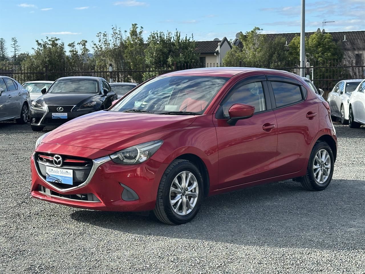 Vehicle image 3