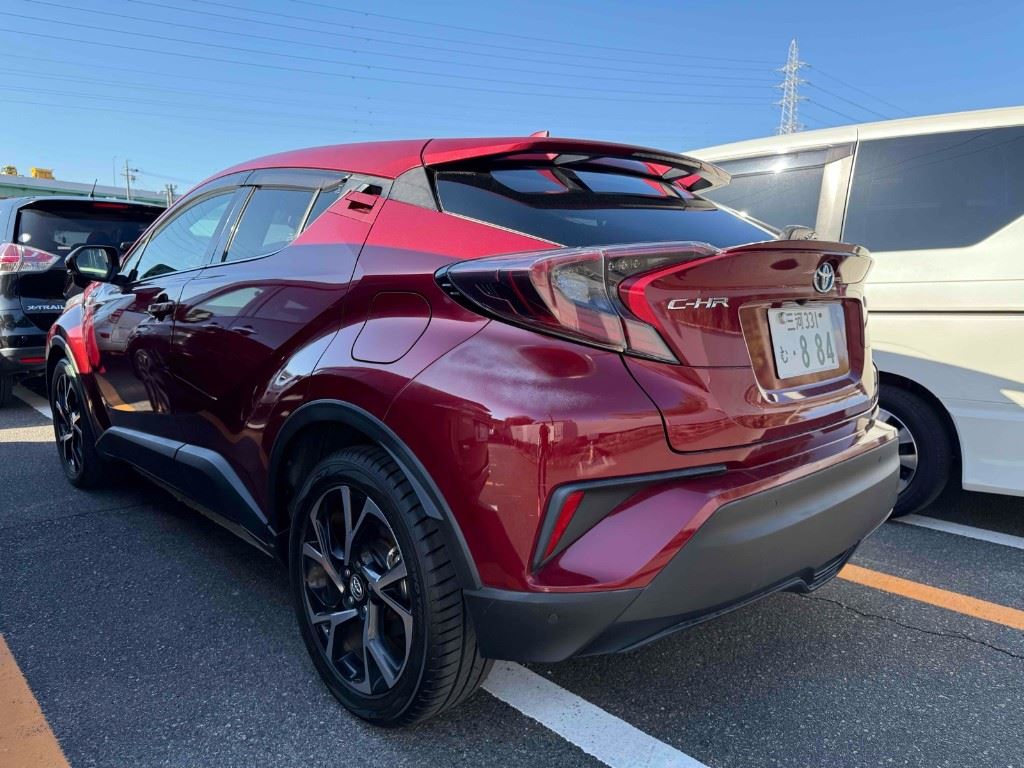 Vehicle image 2