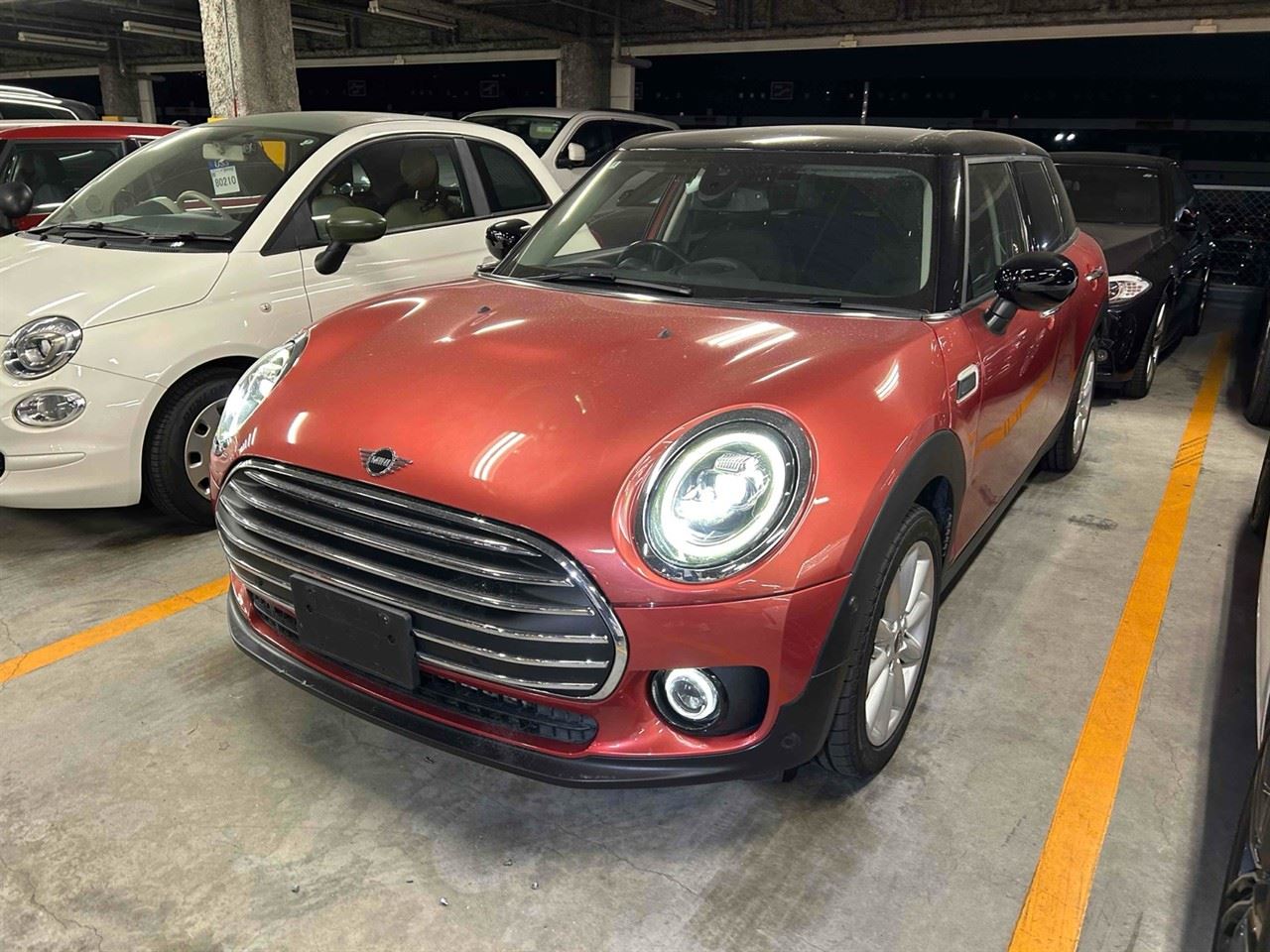 Vehicle image 2